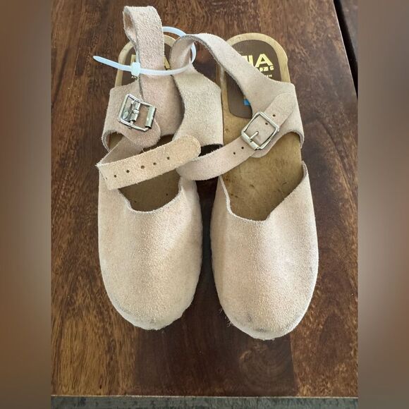 MIA Abba Women’s Leather Suede Ankle Strap SWEDISH Clogs - Picture 2 of 5